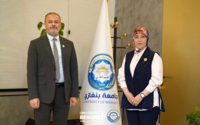 رئيس جامعة بنغازي يبحث مع مدير فرع الهيئة الليبية للبحث العلمي سبل دعم طلبة الدراسات العليا