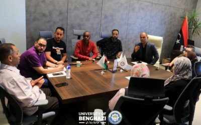 المسجل العام يعقد الاجتماع الدوري مع مديري المكاتب والأقسام والوحدات بالإدارة