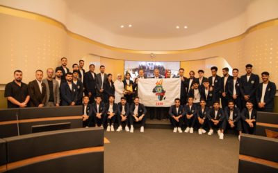 جامعة بنغازي تكرّم وفدها المشارك في البطولة الإفريقية للجامعات وتتسلّم علم نسخة 2030